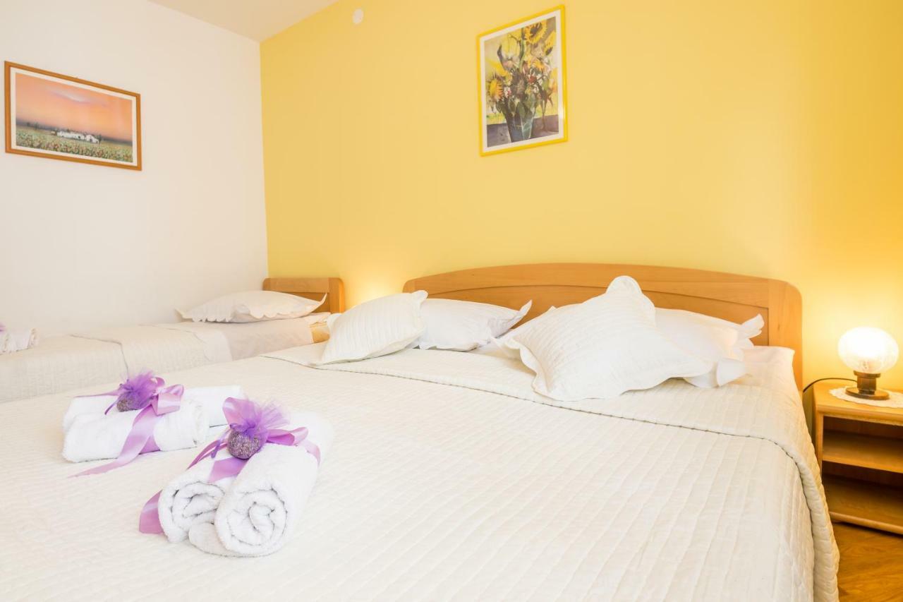 Apartments Baskovic Promajna Εξωτερικό φωτογραφία